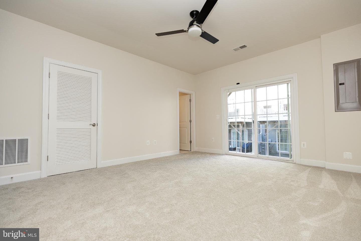 15318 Linville Creek Drive photo 6