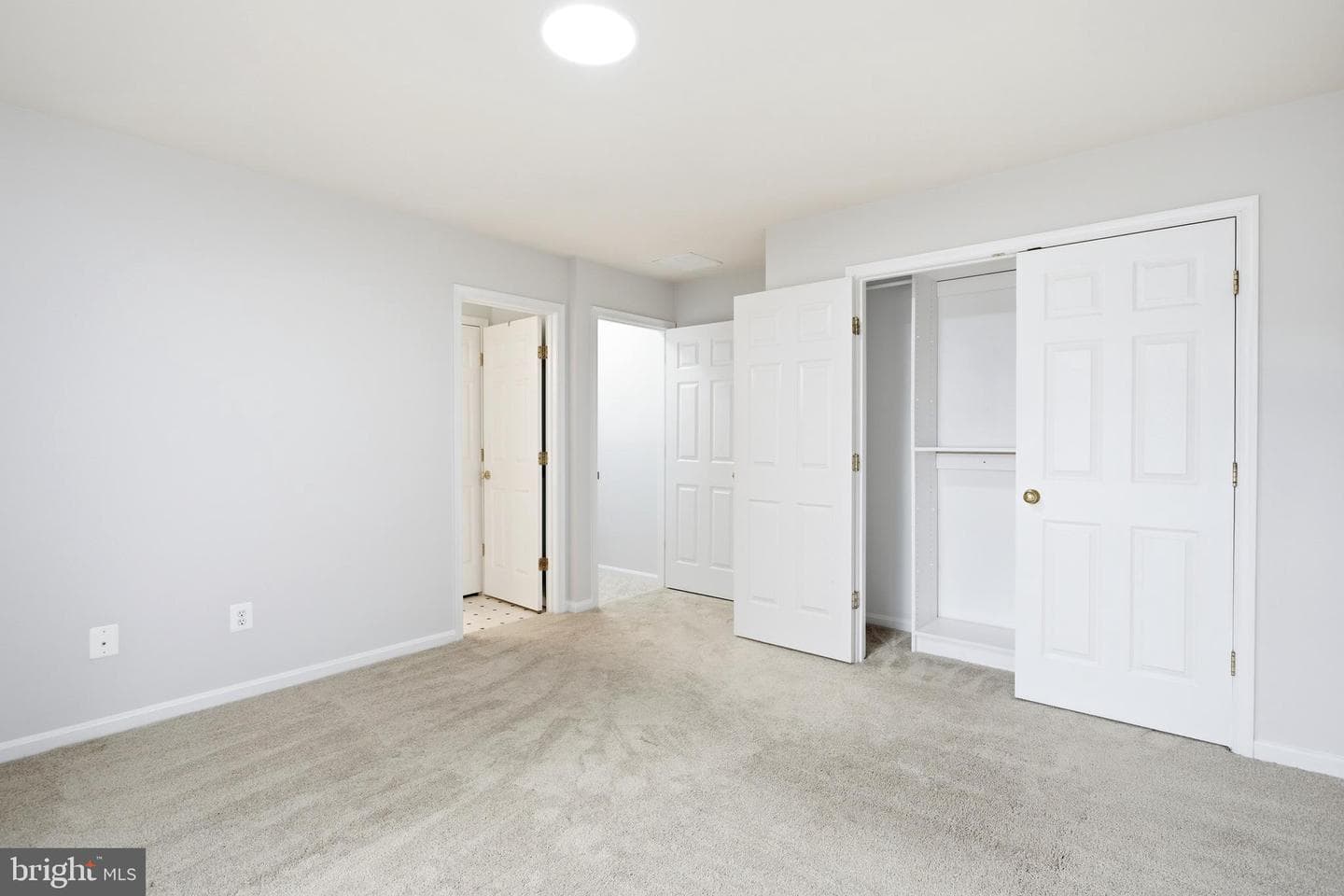 12142 Millbill Court photo 37