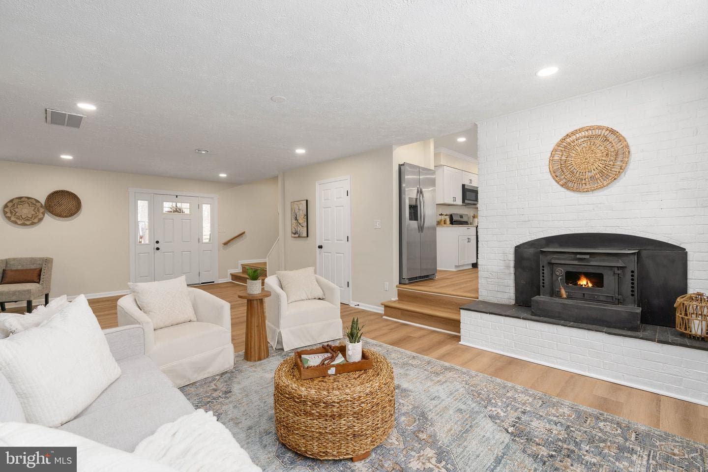 3234 Riverview Drive photo 4