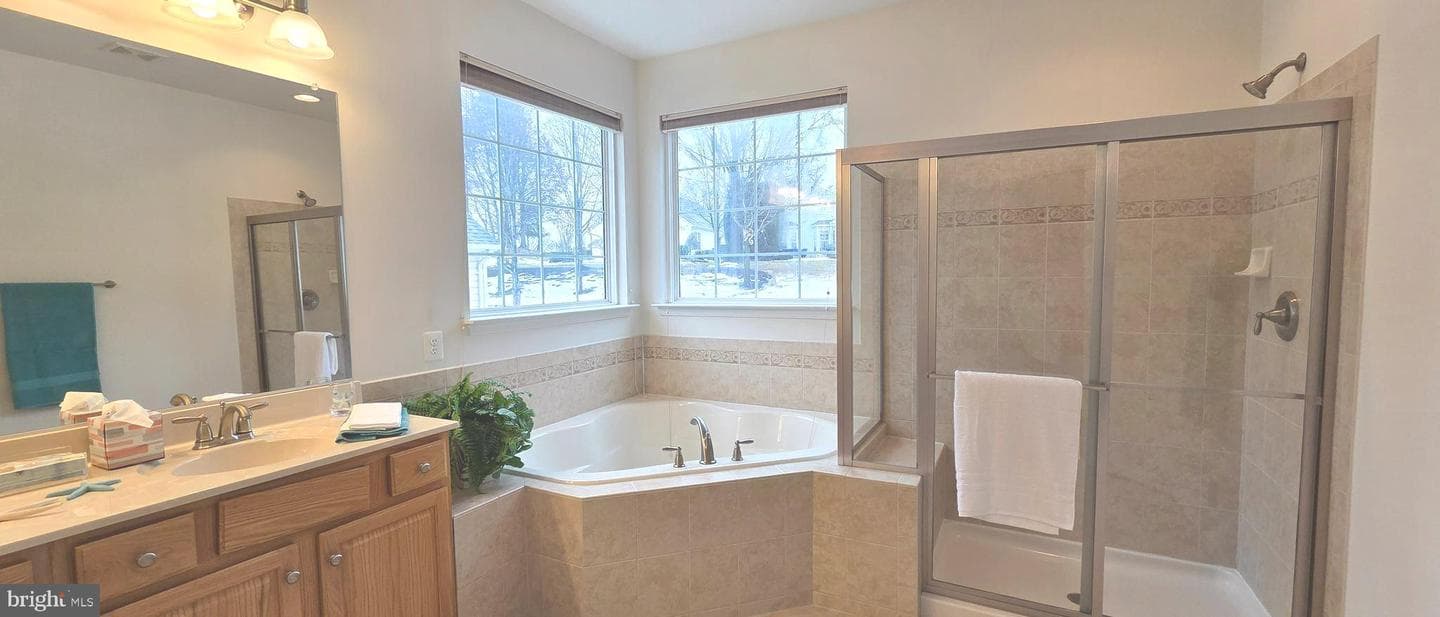 16545 Sparkling Brook Loop photo 11