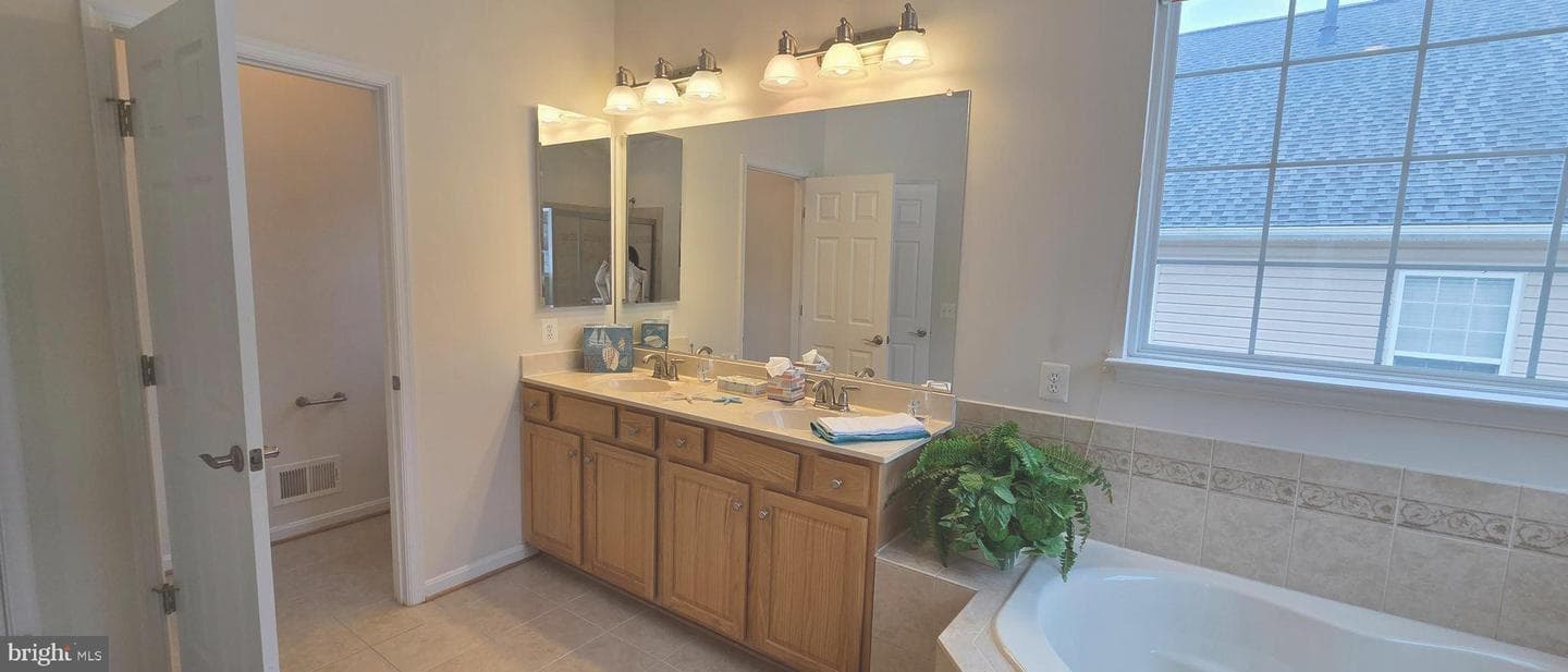 16545 Sparkling Brook Loop photo 12