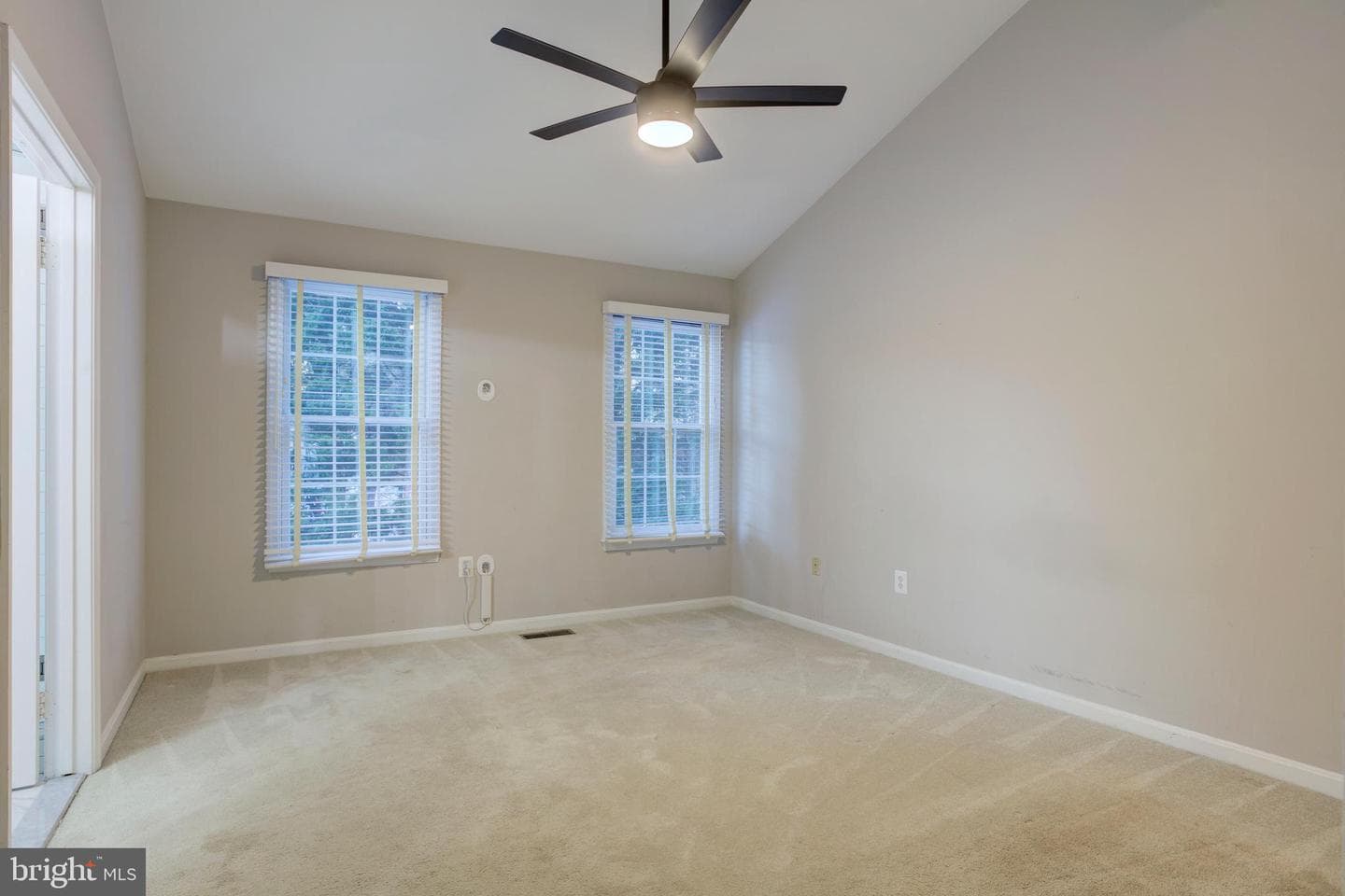 12460 Manchester Way photo 17