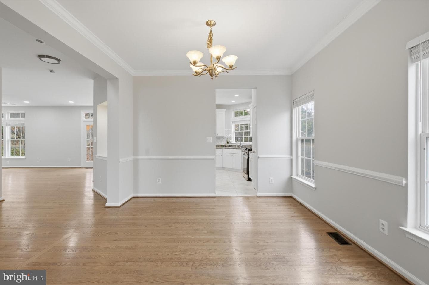 13217 Kinnicutt Drive photo 8