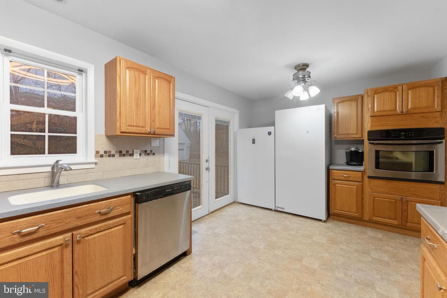 13200 Hawthorn Lane photo 27
