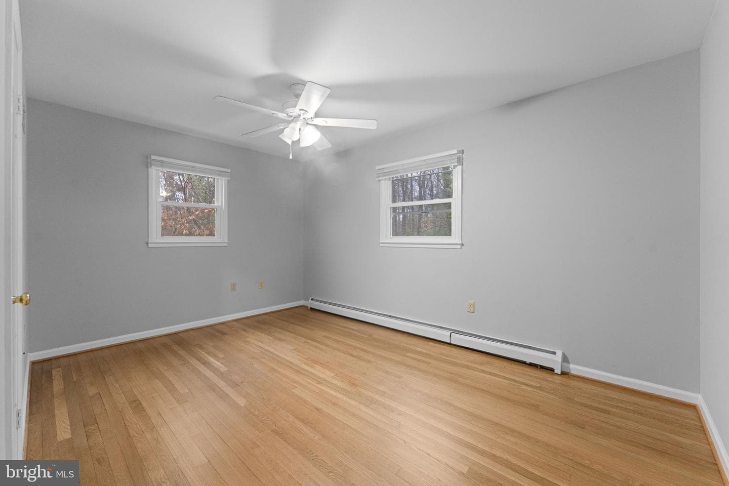 13200 Hawthorn Lane photo 31