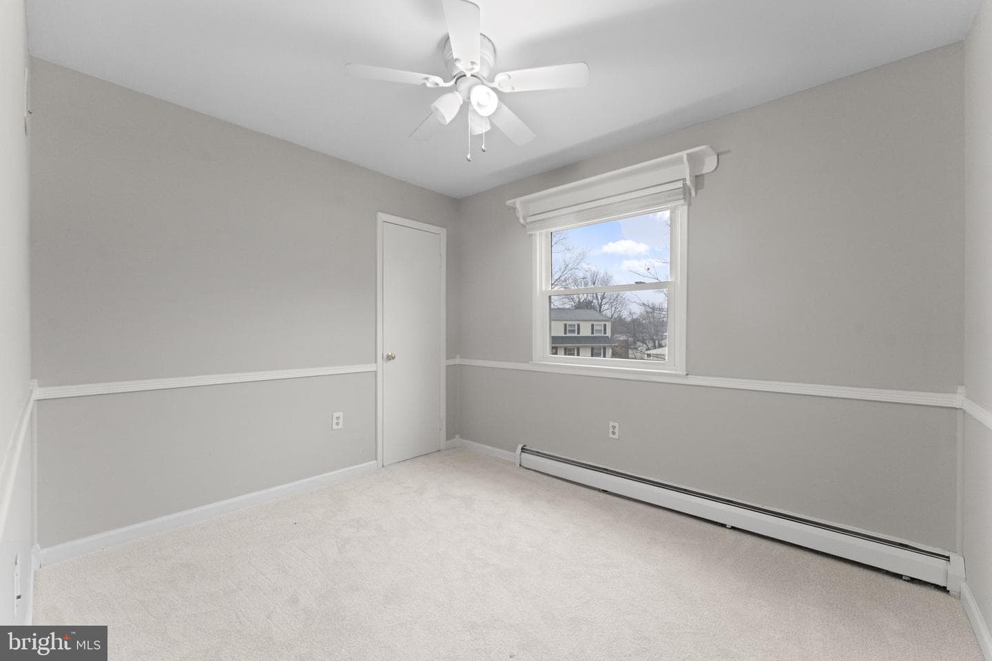13200 Hawthorn Lane photo 33