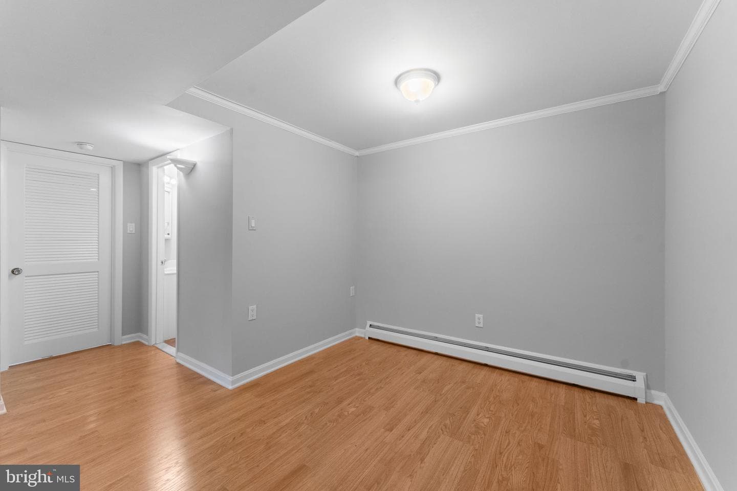 13200 Hawthorn Lane photo 8
