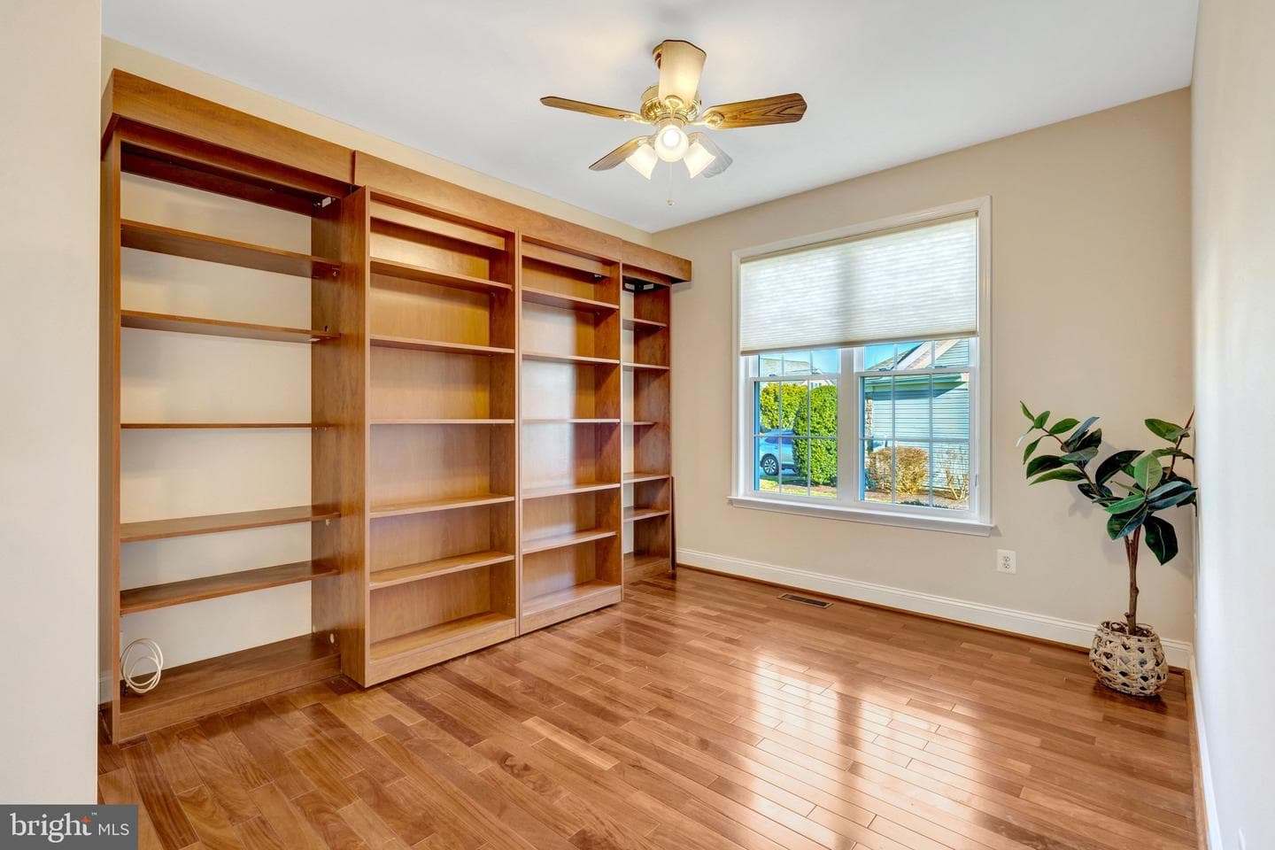 6331 Avington Place photo 31