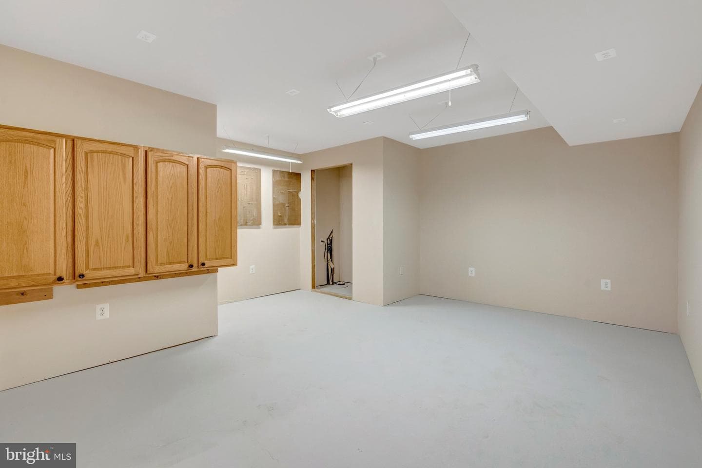 6331 Avington Place photo 38