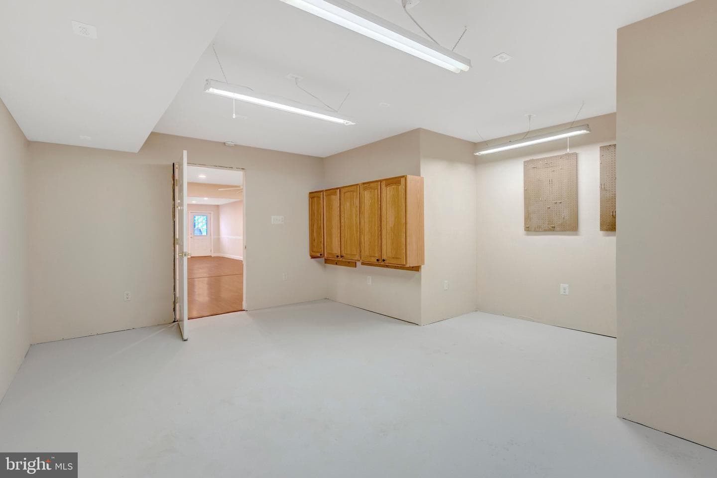 6331 Avington Place photo 39