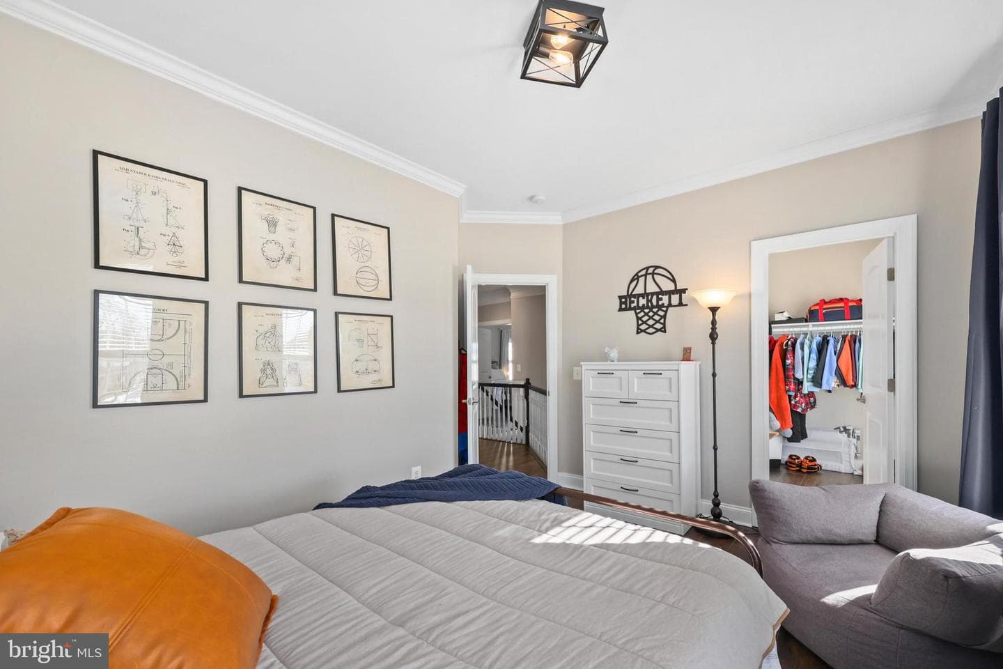 16128 Hinman Place photo 33