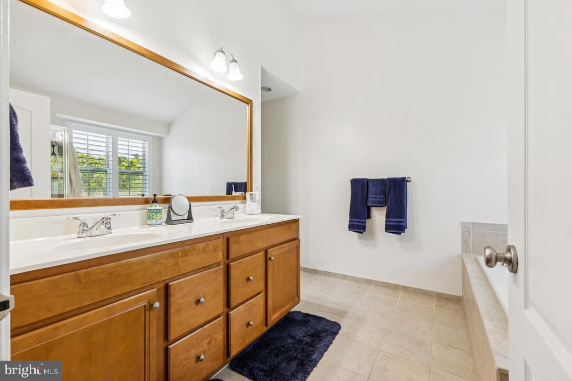 15447 Painters Cove Way photo 33