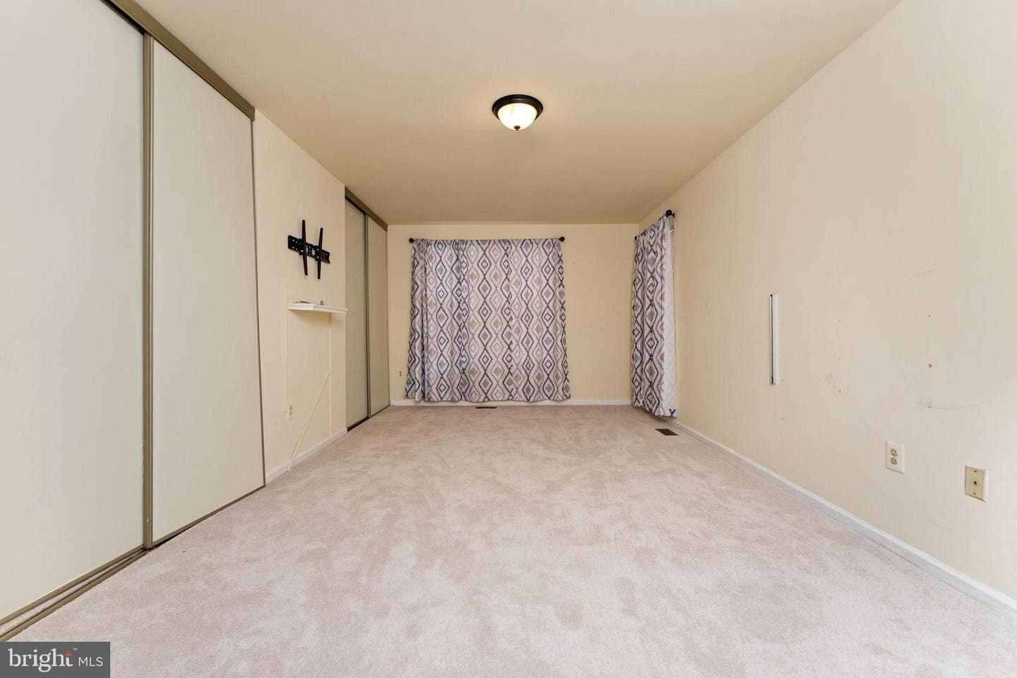 16833 Francis West Lane photo 9