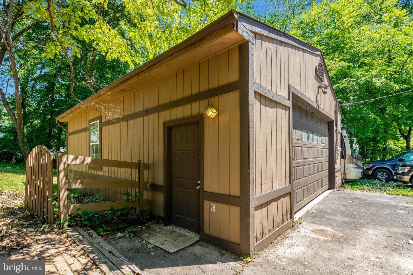8844 Mcgrath Road photo 8