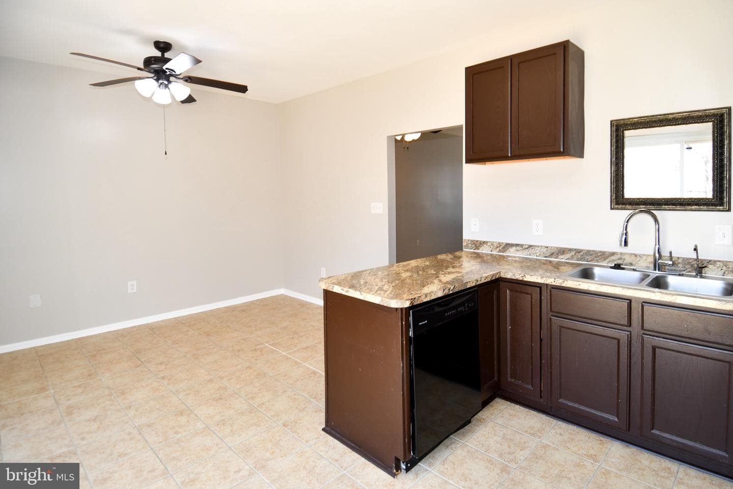 15719 Lansdale Place photo 11