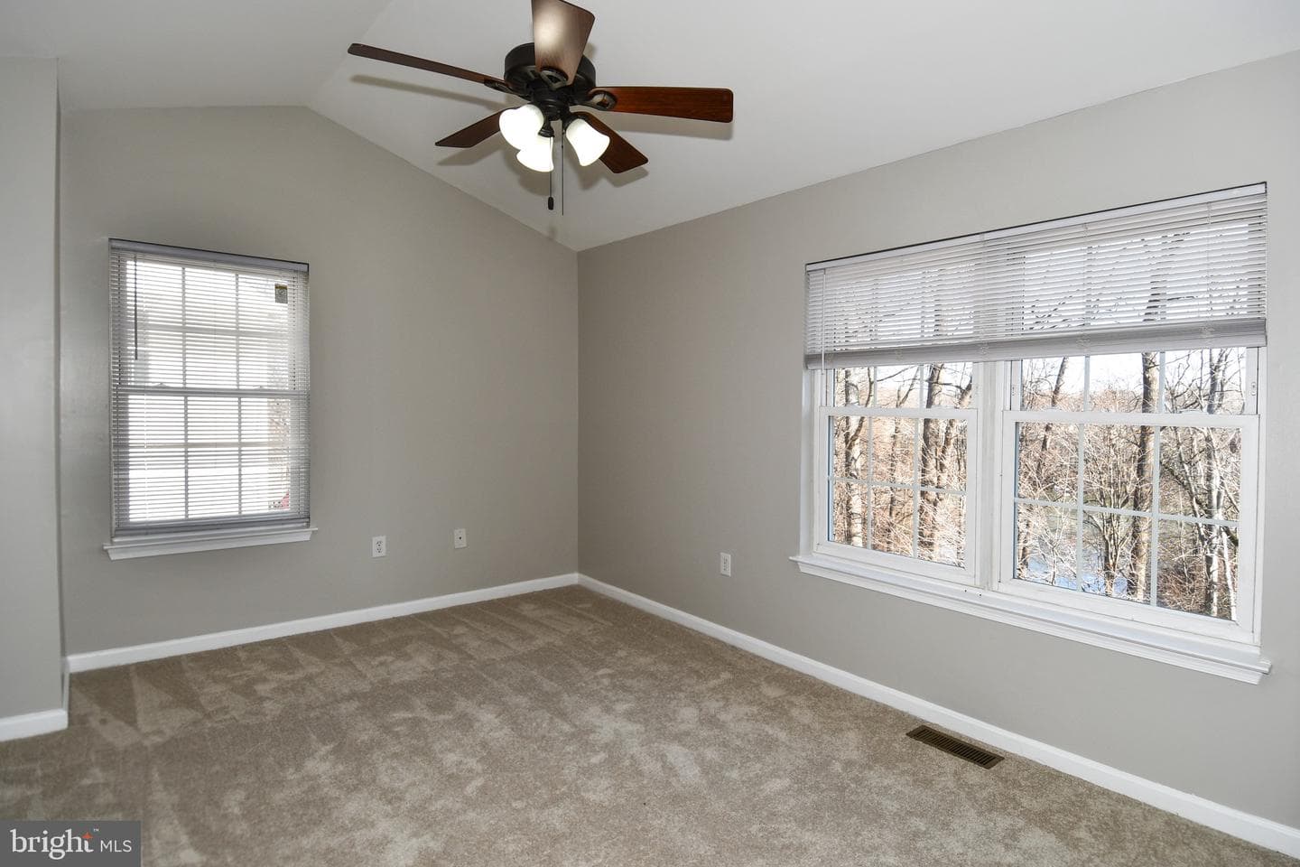 15719 Lansdale Place photo 24