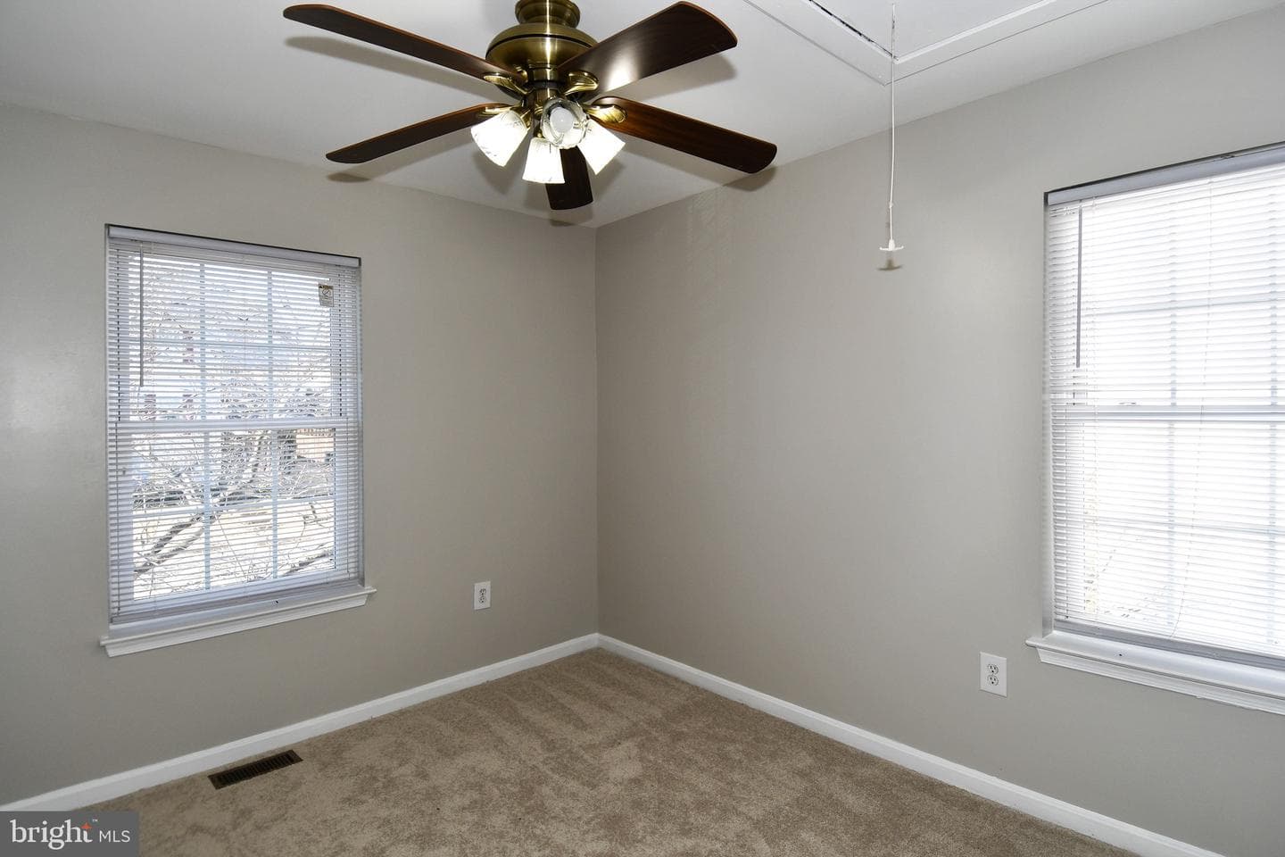 15719 Lansdale Place photo 27