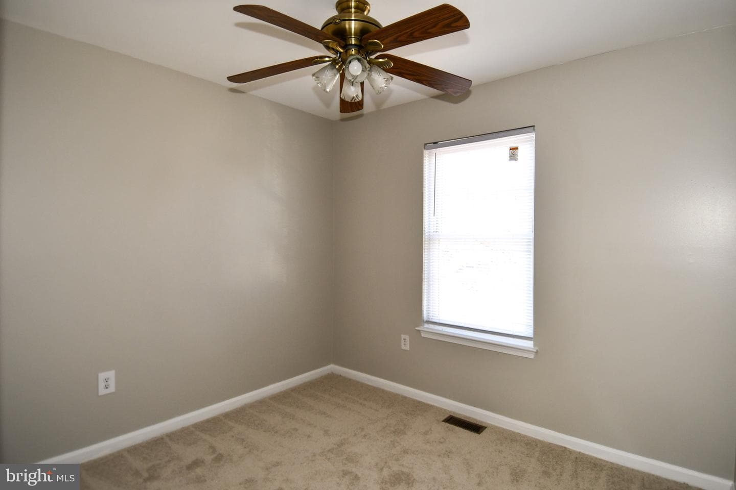 15719 Lansdale Place photo 29
