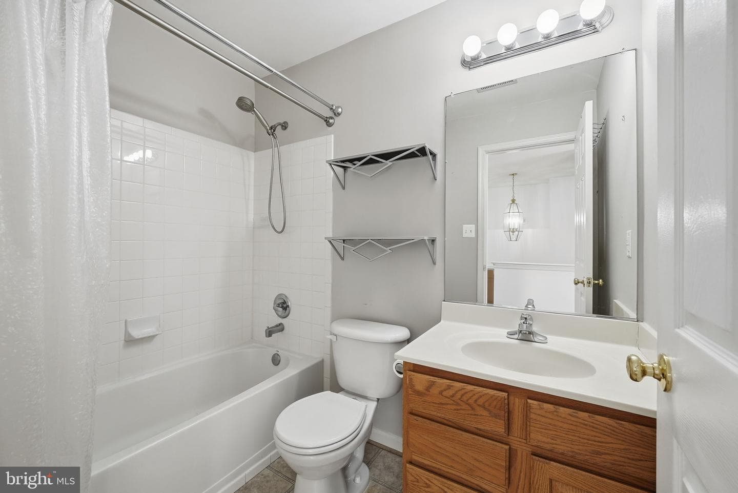 6800 Innesfree Way photo 19