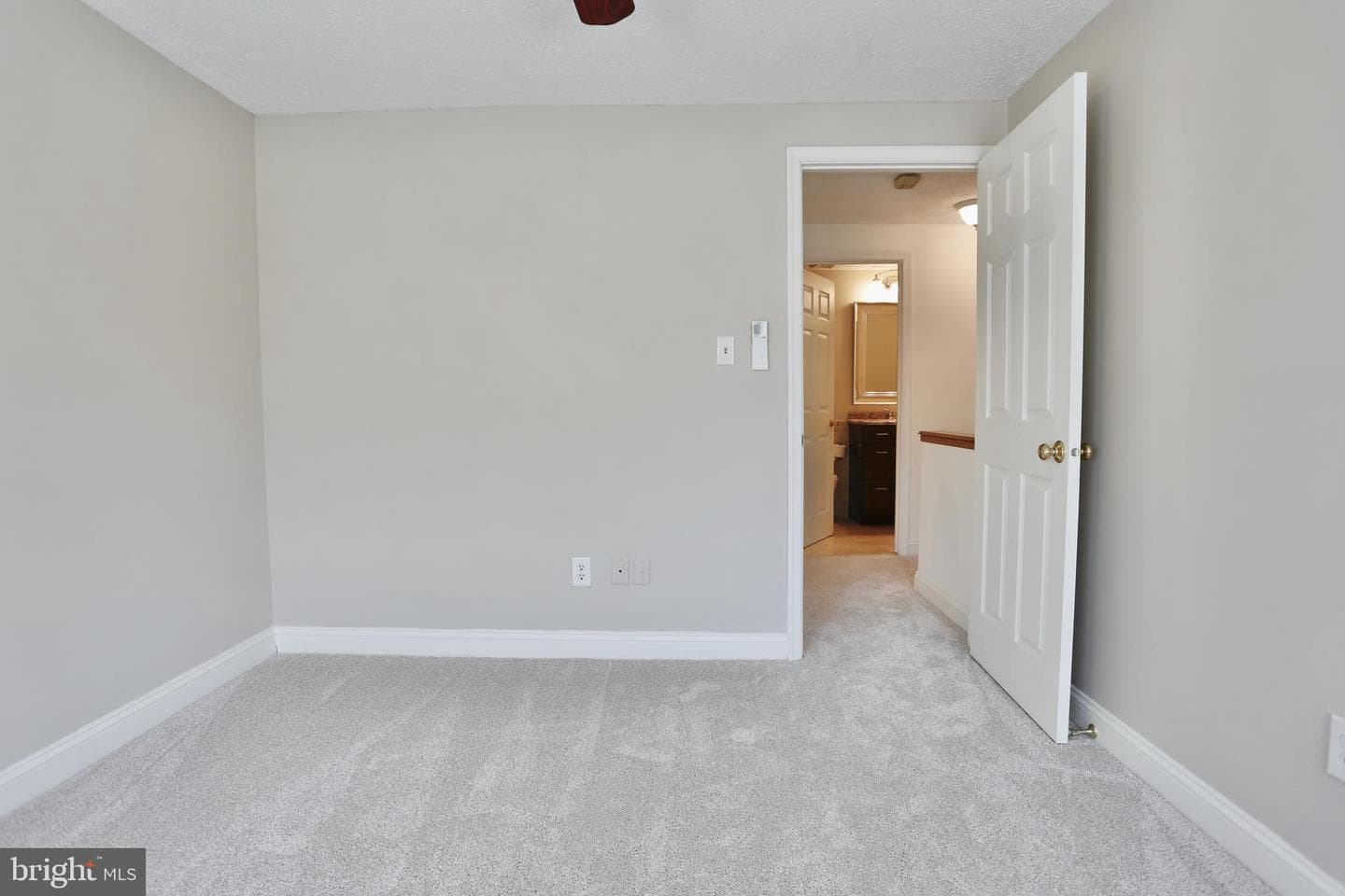 15511 Golf Club Drive photo 27