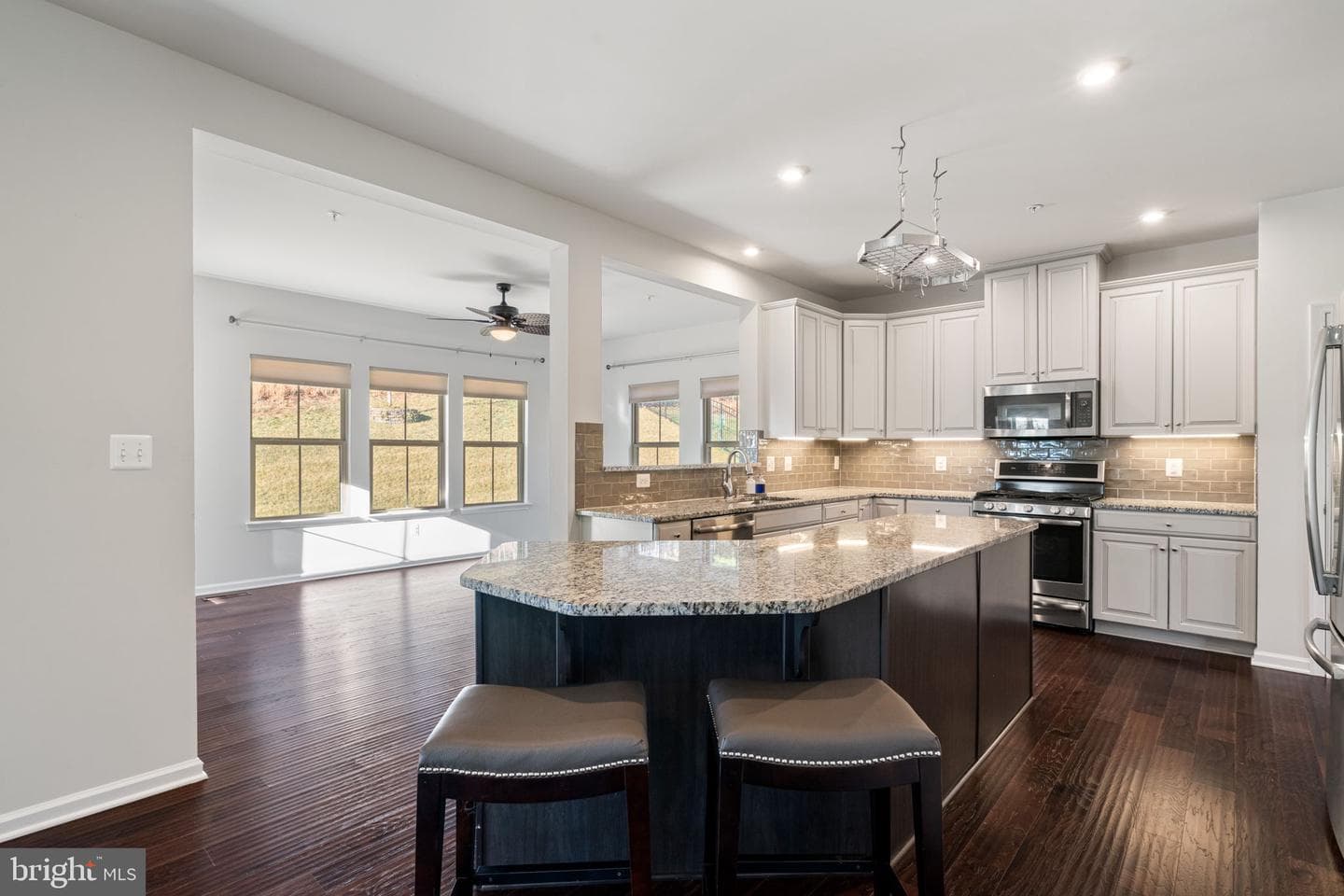 2044 Scarlet Pine Road photo 15
