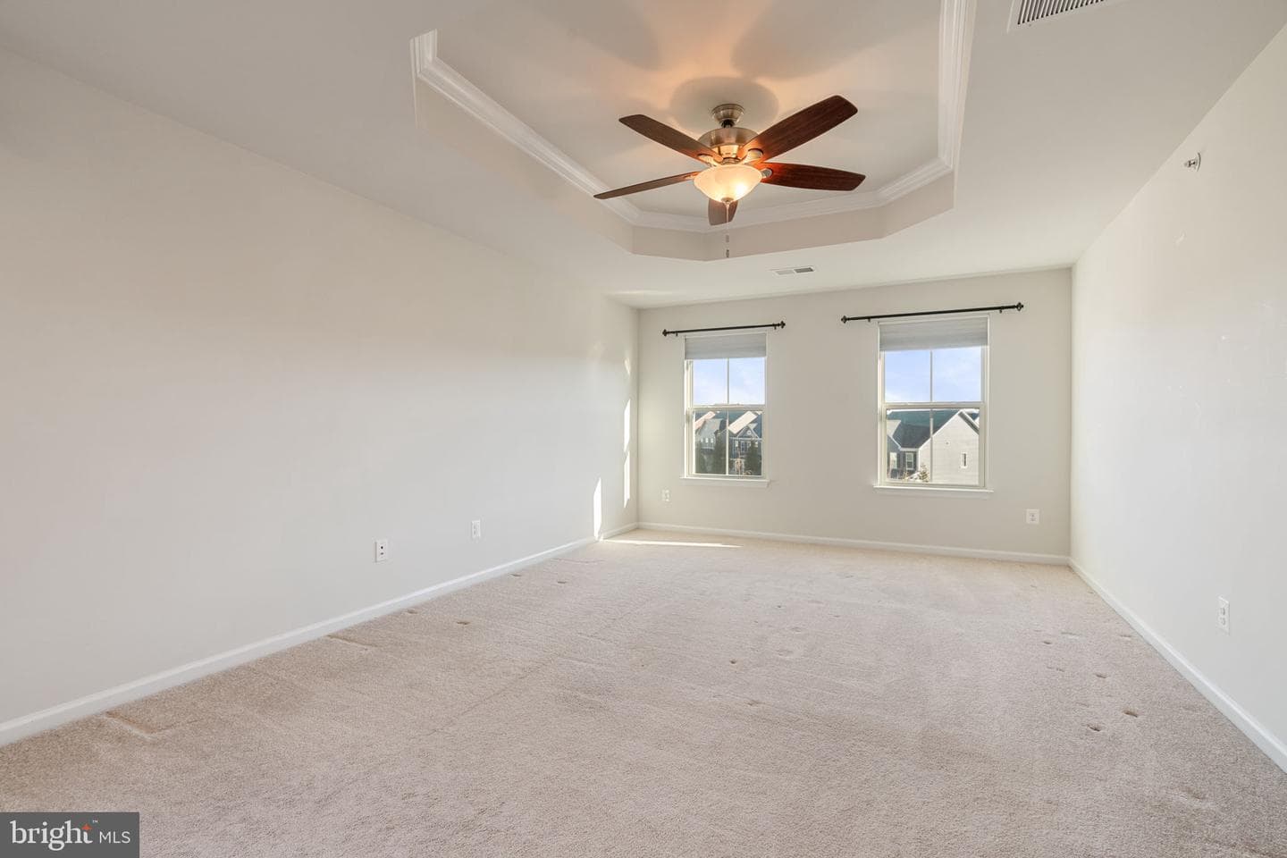 2044 Scarlet Pine Road photo 25