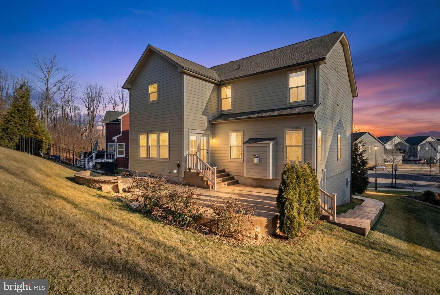 2044 Scarlet Pine Road photo 51