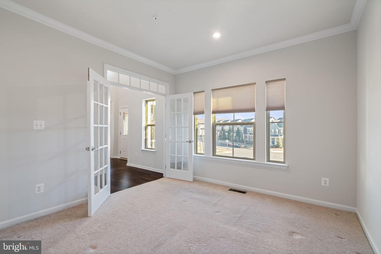 2044 Scarlet Pine Road photo 6