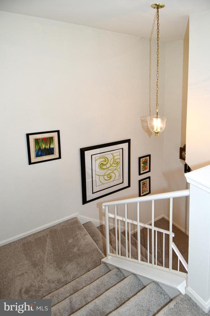 2697 McGuffeys Court photo 23