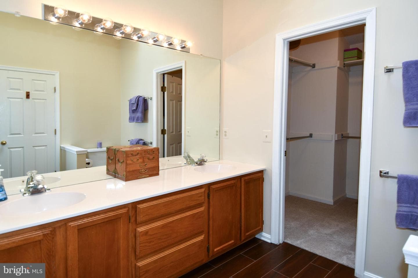 2697 McGuffeys Court photo 29