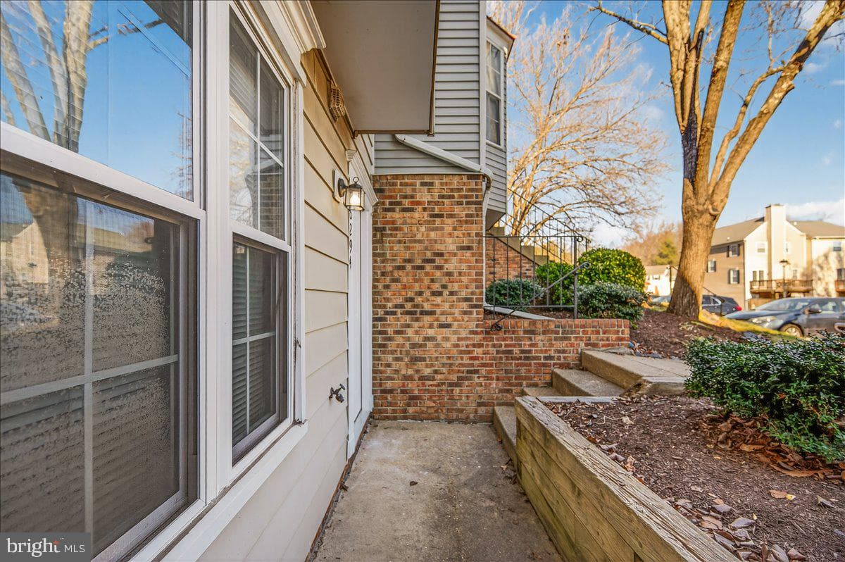 16294 Taconic Circle photo 29
