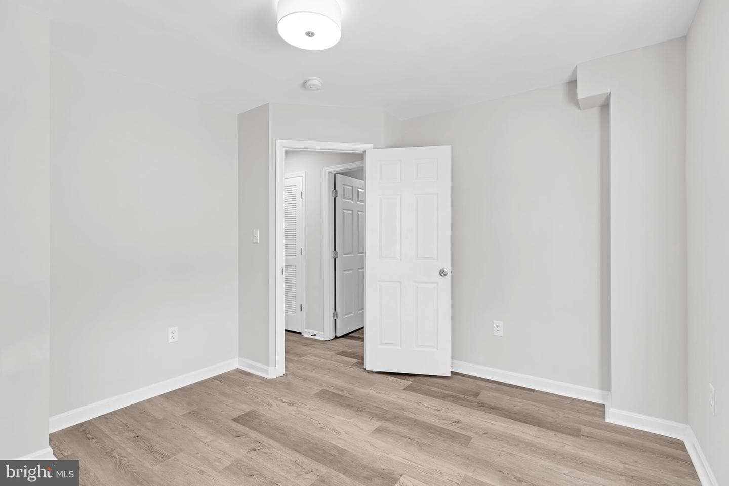 14319 Legend Glen Court photo 31
