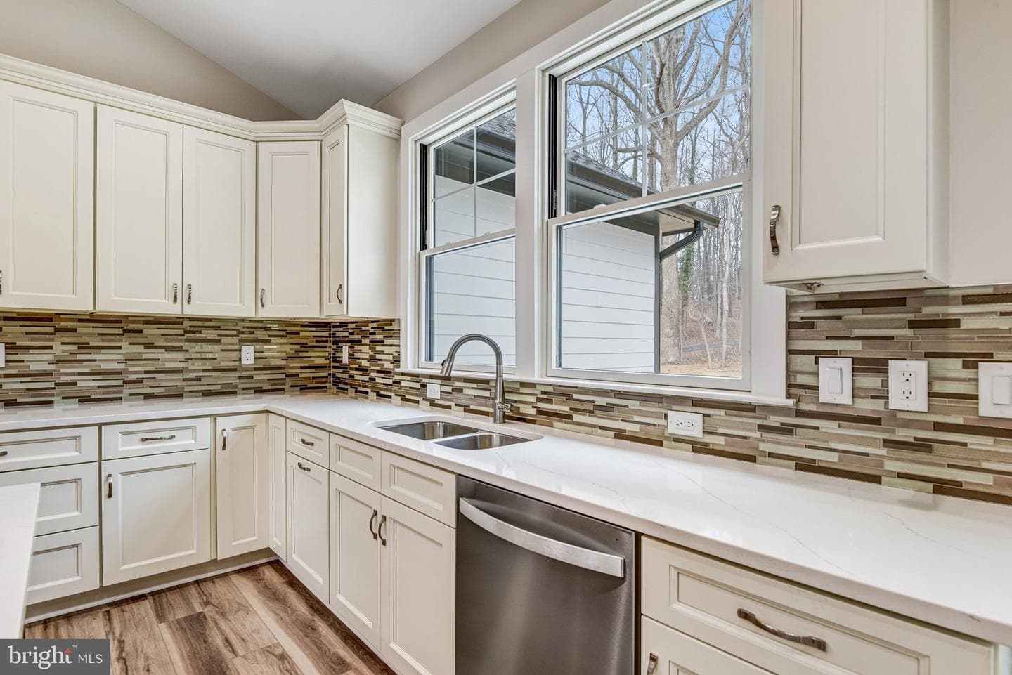 16220 Waterfall Road photo 14