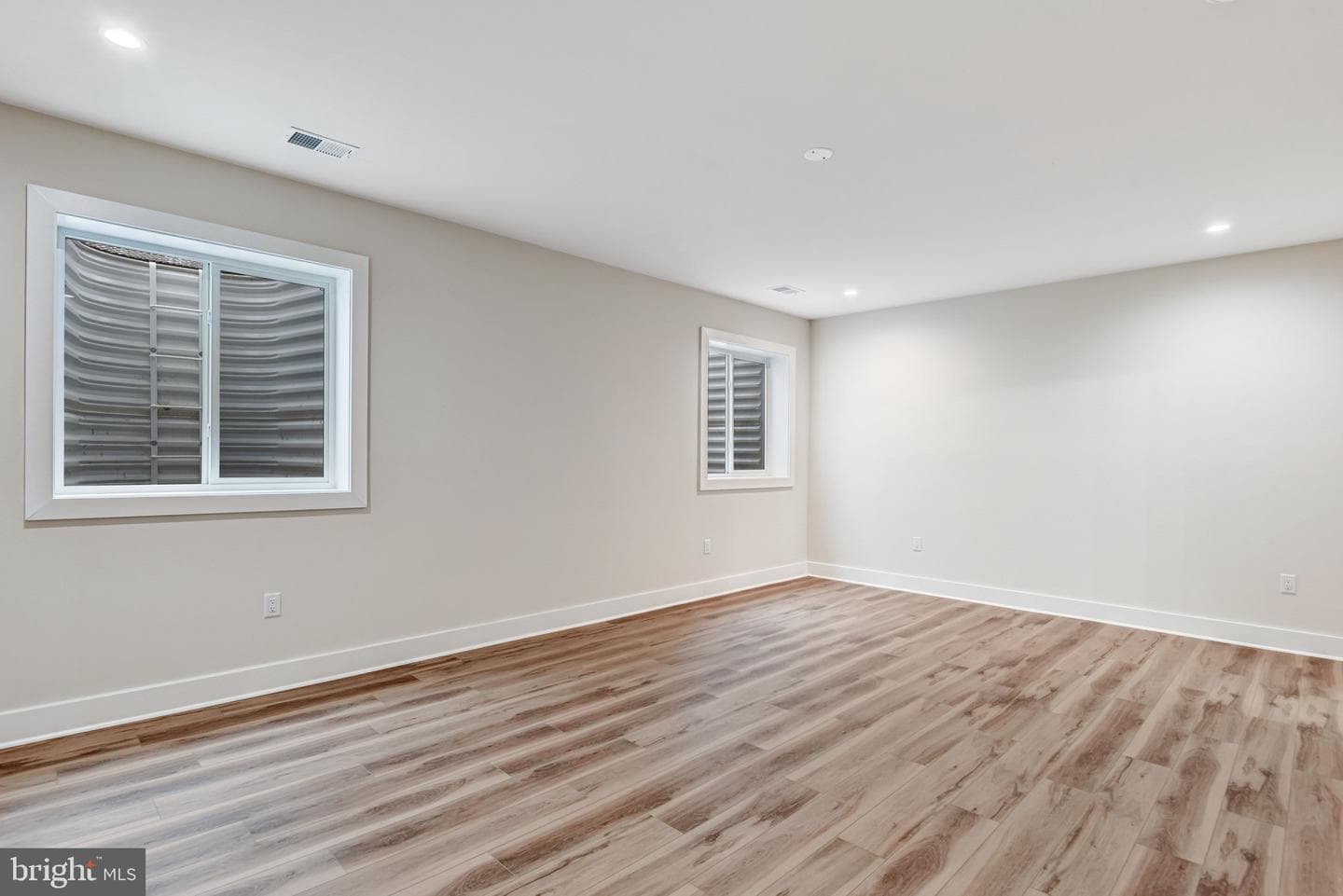 16220 Waterfall Road photo 34