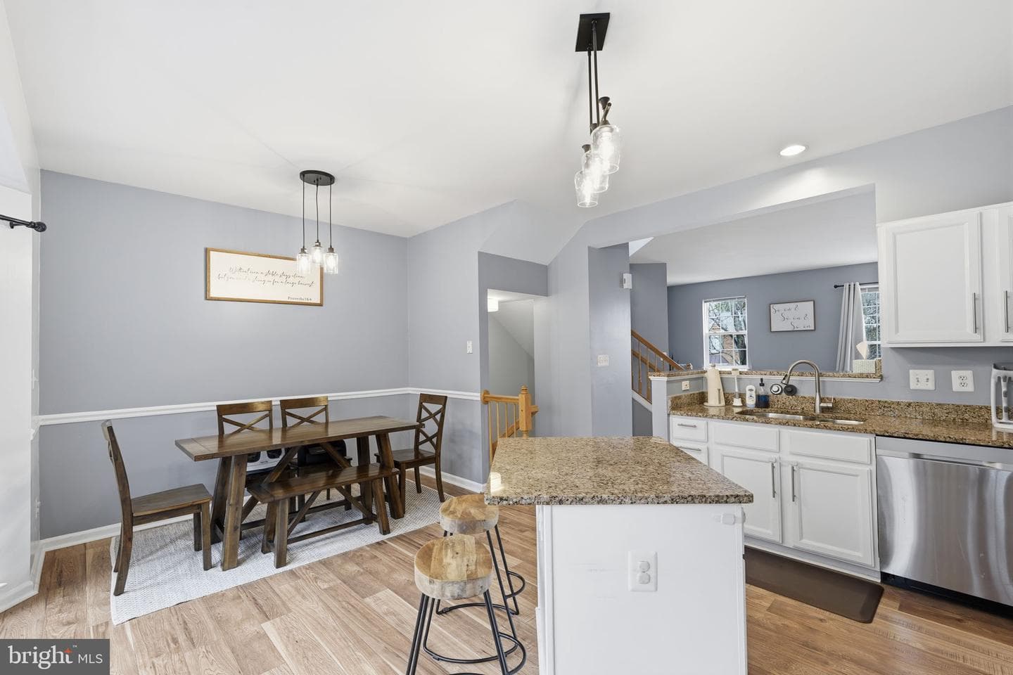 6992 Manahoac Place photo 11