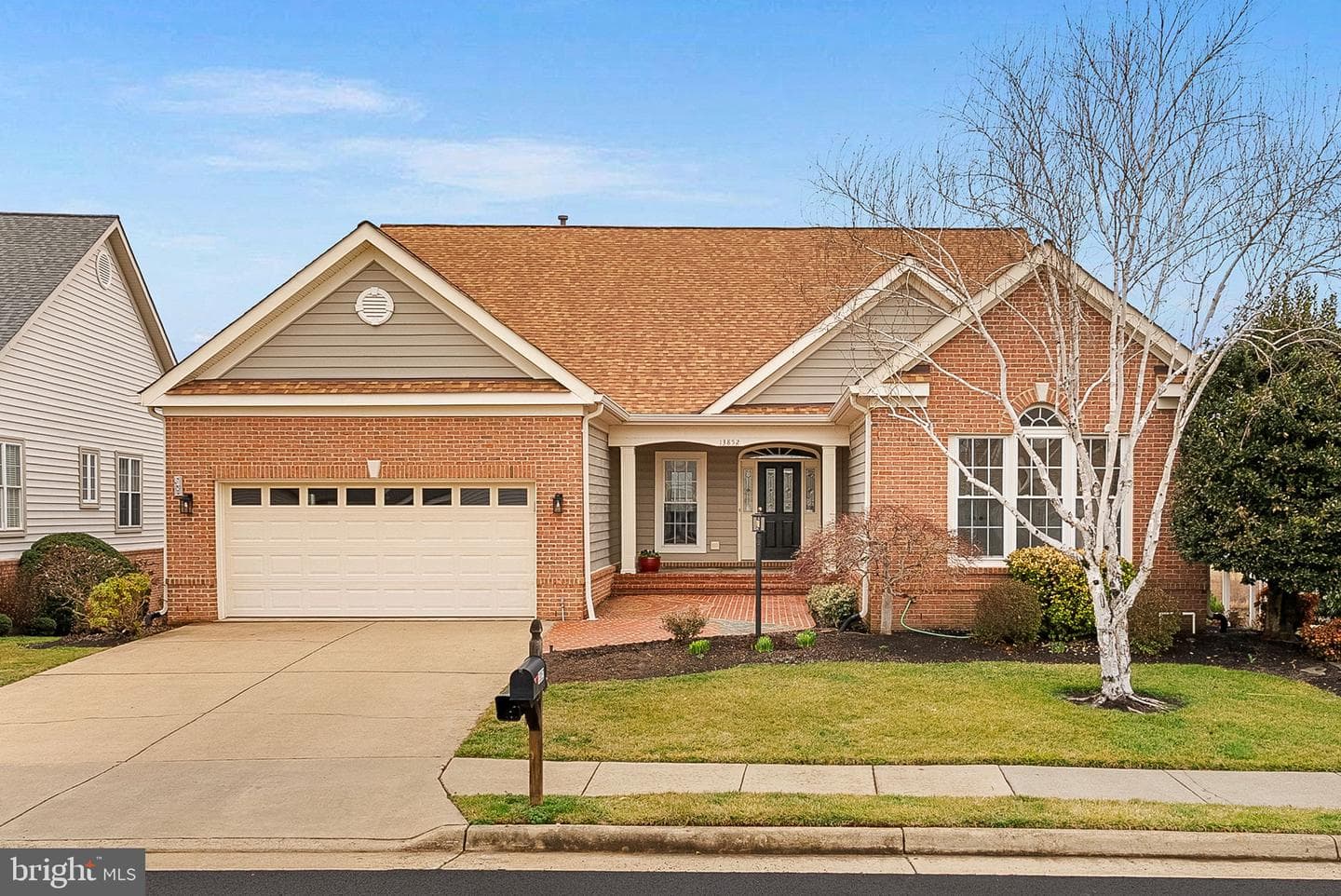 13852 Crabtree Way photo 2