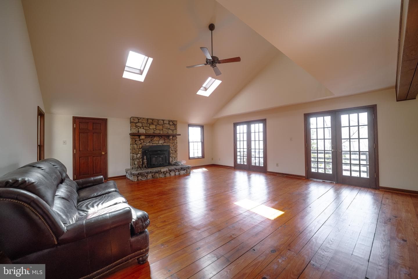 10754 Lake Forest Drive photo 18