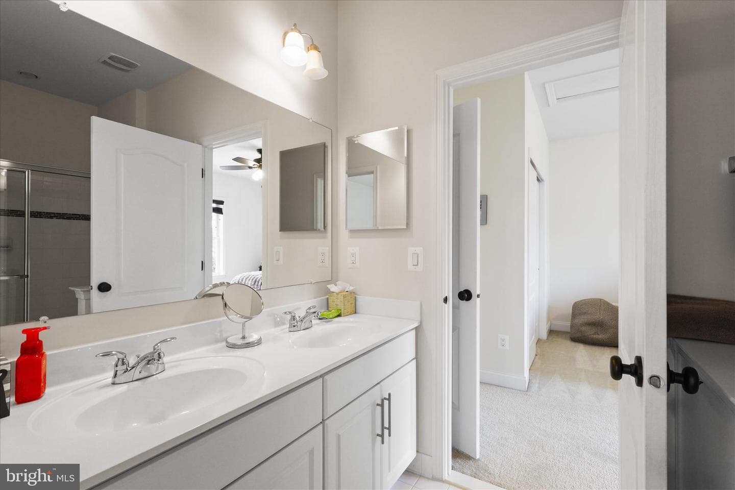 5806 Waterloo Bridge Circle photo 48