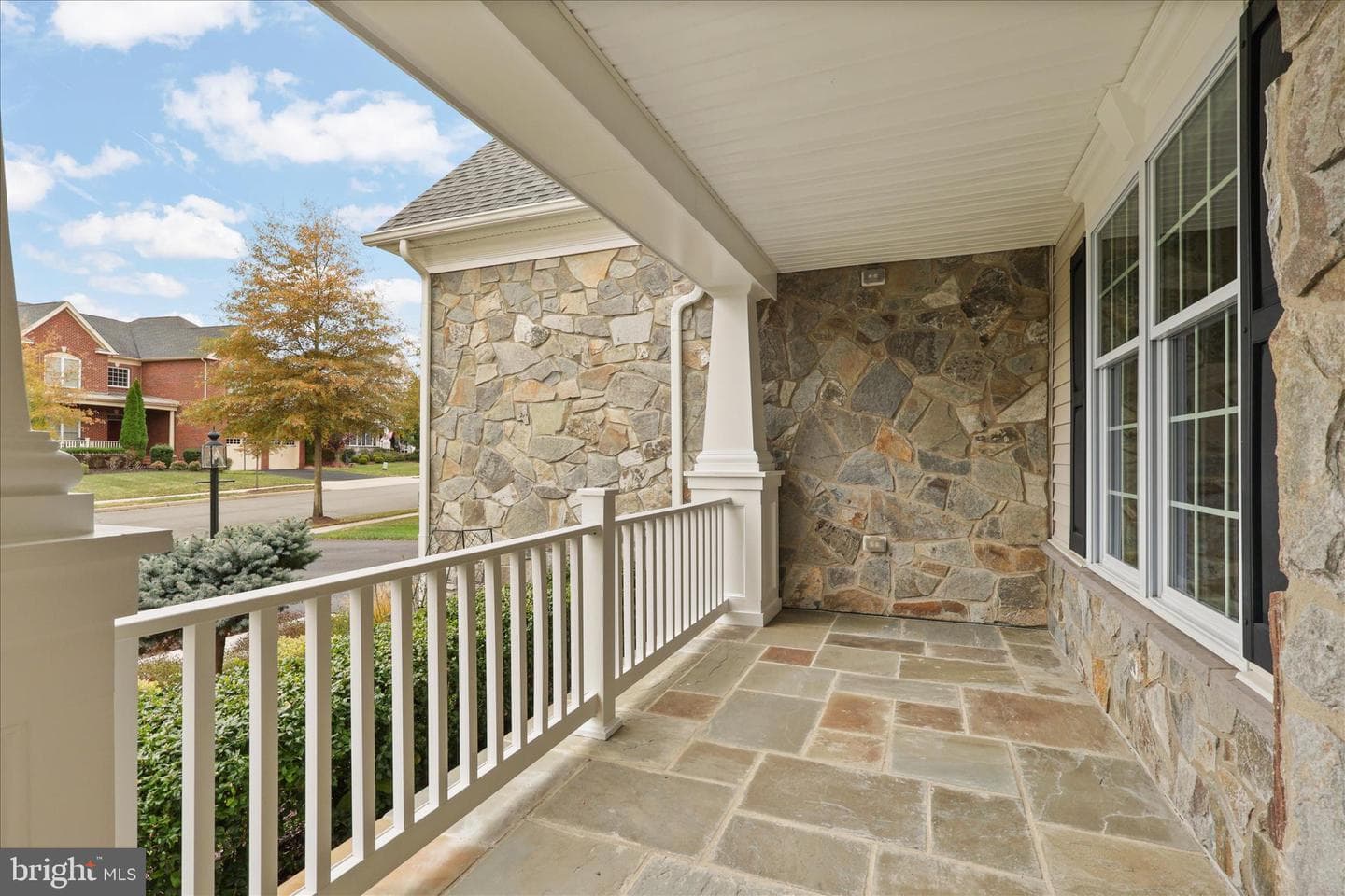 5806 Waterloo Bridge Circle photo 8