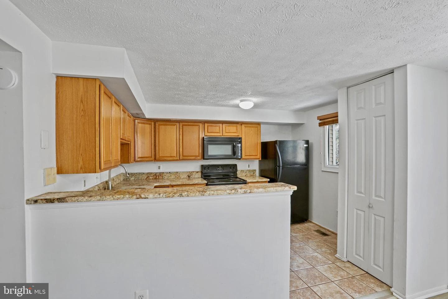 3454 Vale Court photo 10