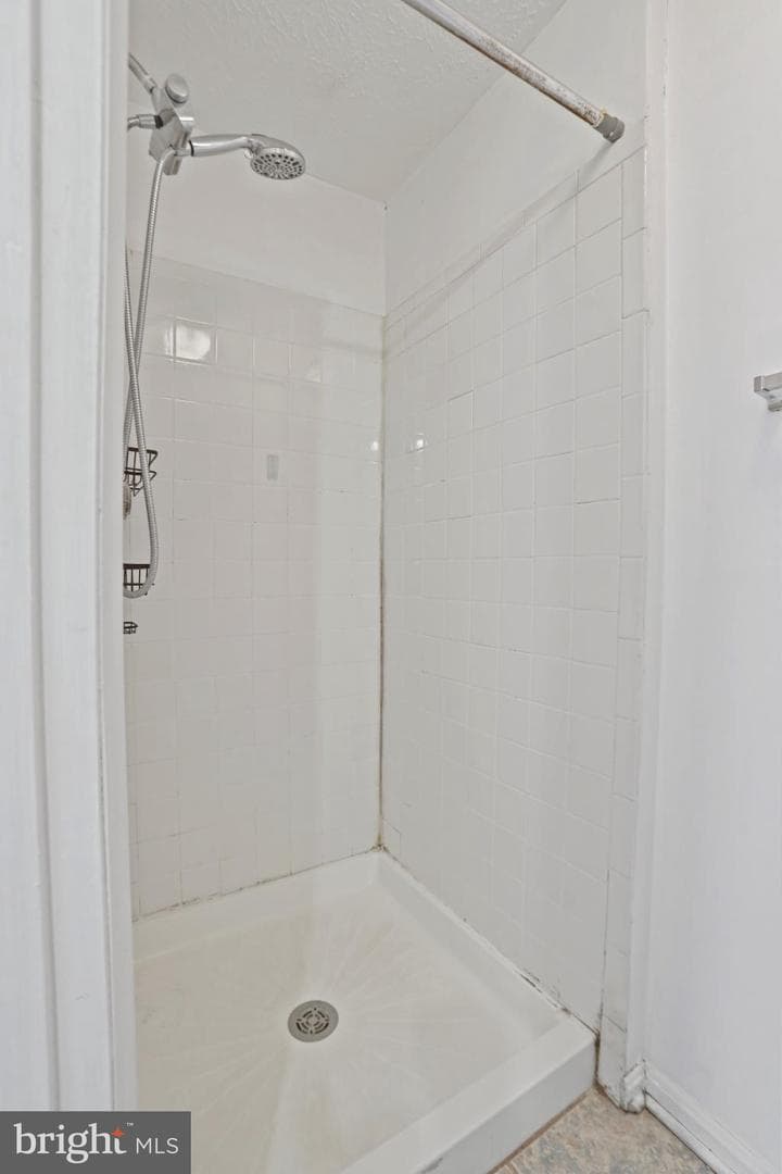 3454 Vale Court photo 12