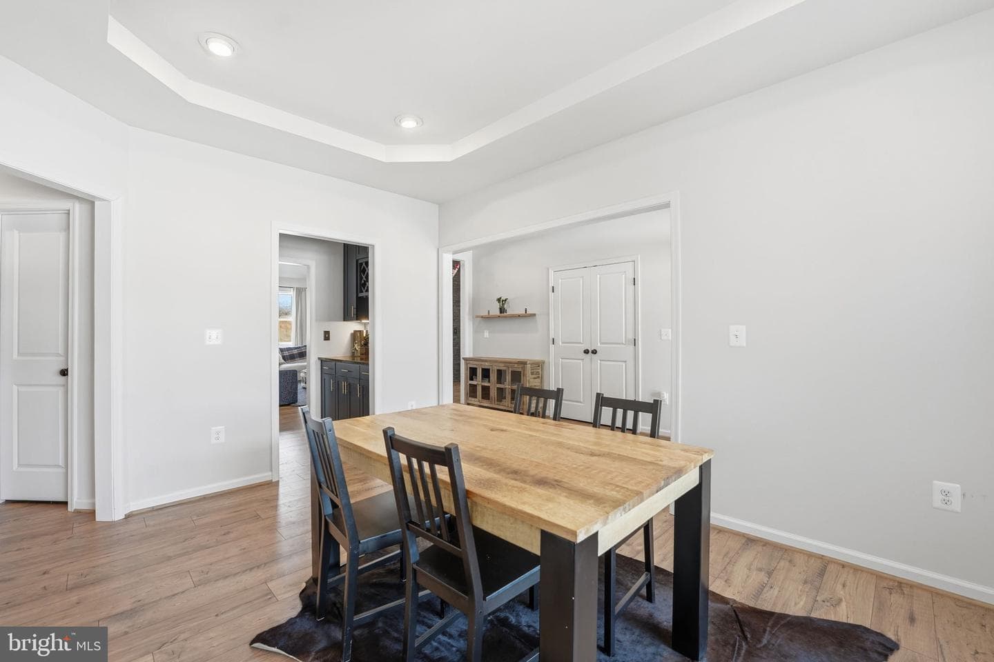 10580 Manley Road photo 9
