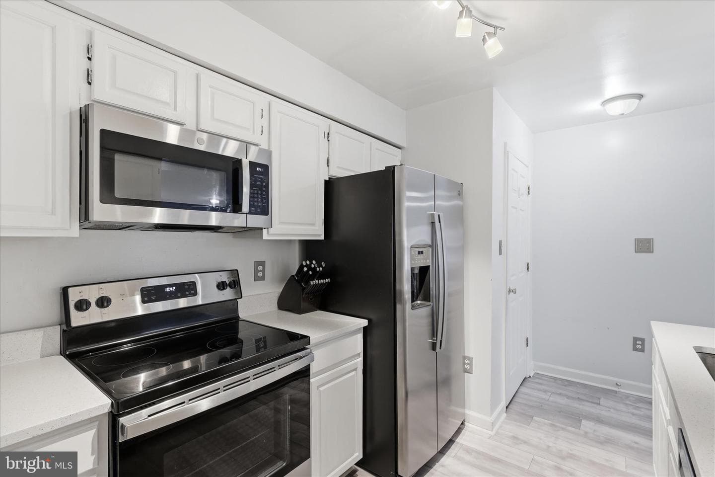 12108 Springwoods photo 12