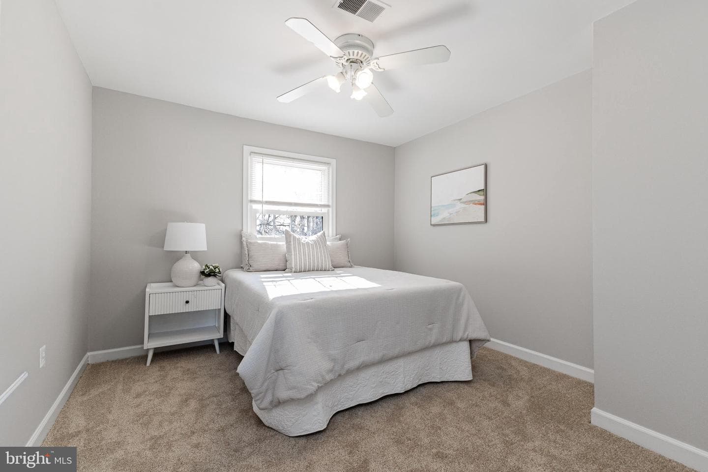 1427 Admiral Drive photo 18