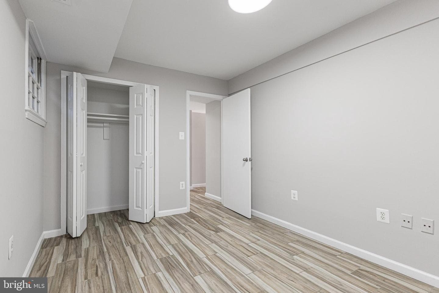 1427 Admiral Drive photo 21