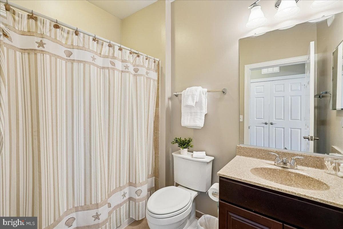 15110 Heather Mill Lane #402 photo 23
