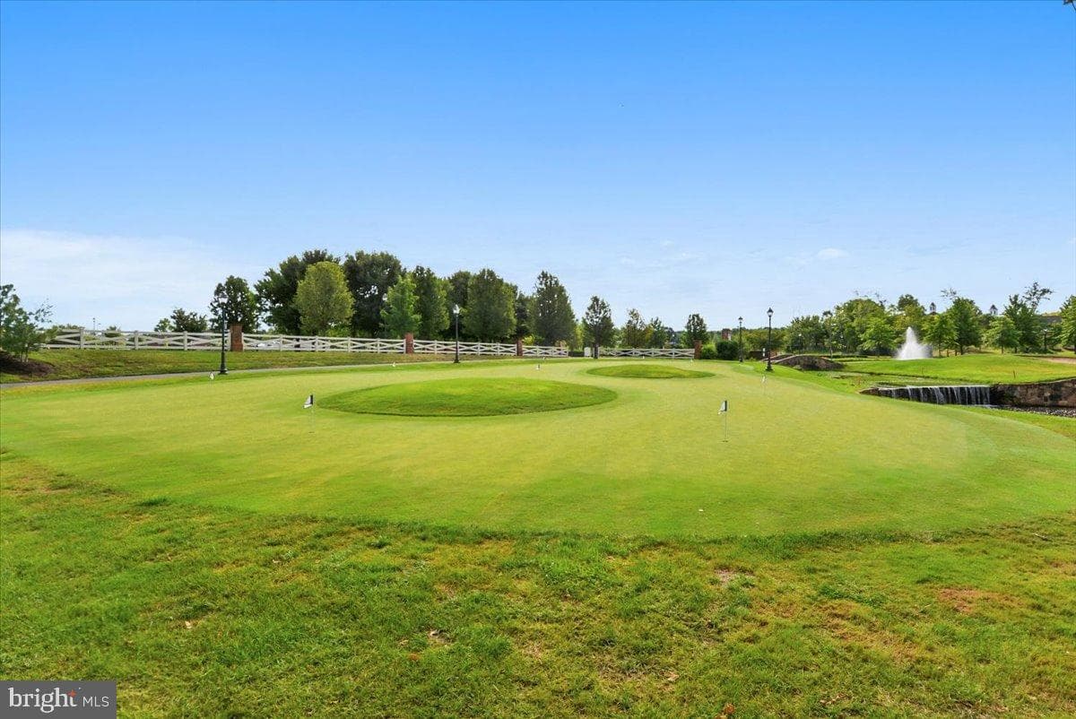 15110 Heather Mill Lane #402 photo 38