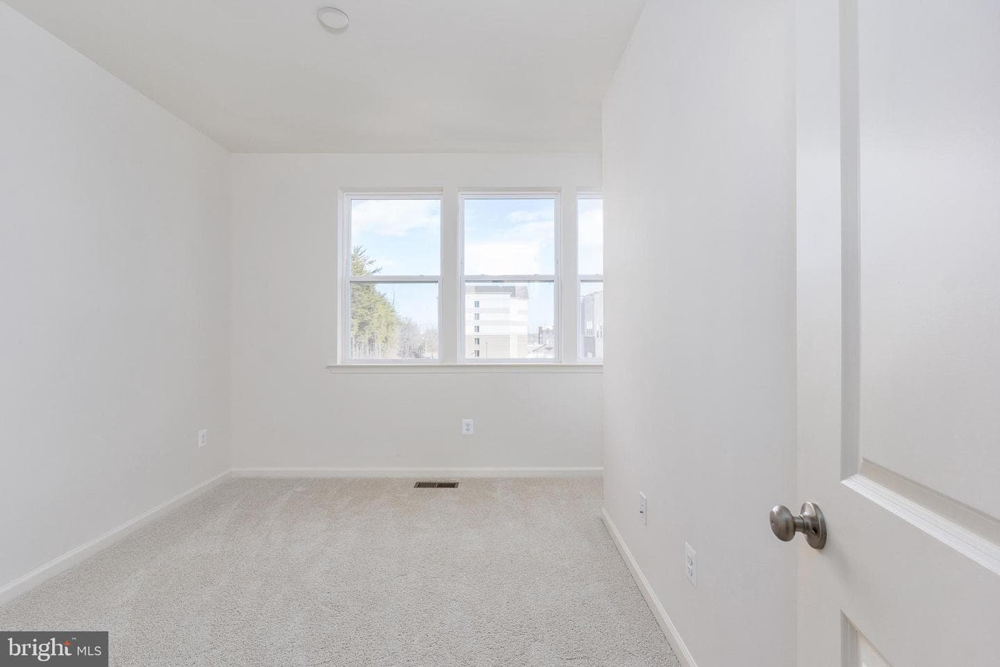 2510 Neabsco Common Place photo 22