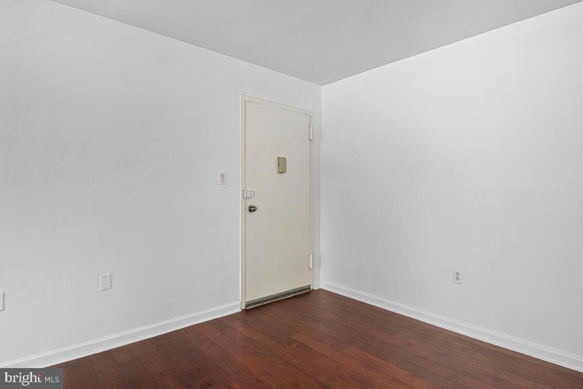 1604 Renate Drive #104, Woodbridge