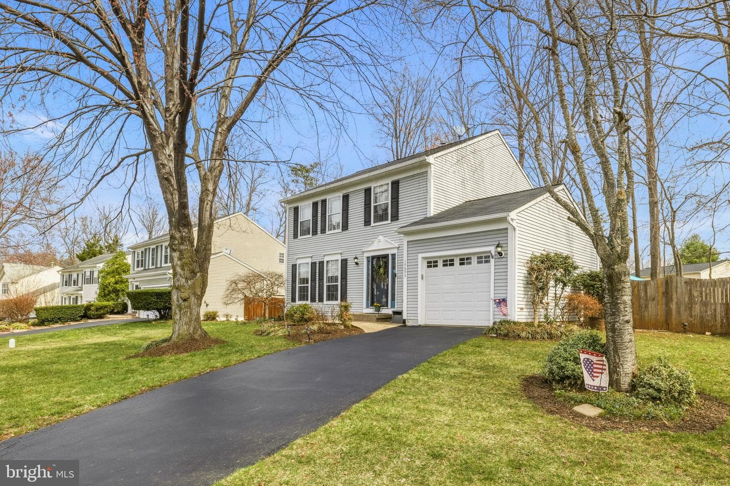 14693 Stratford Drive photo 2